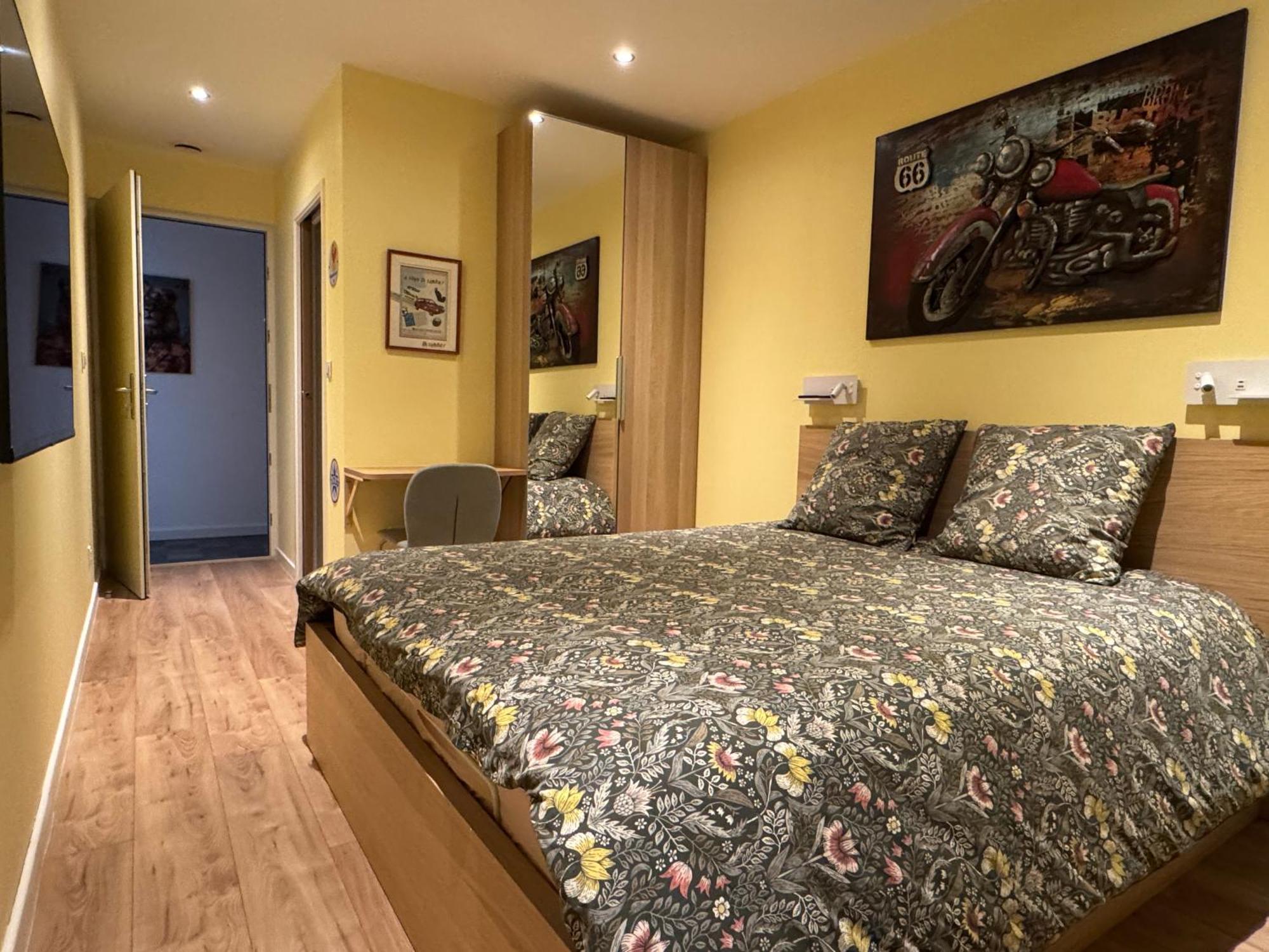 Loft Spa Reims-Fr 250M2 Privatifs, Piscine Interieure Chauffee, Spa Et Parking Εξωτερικό φωτογραφία