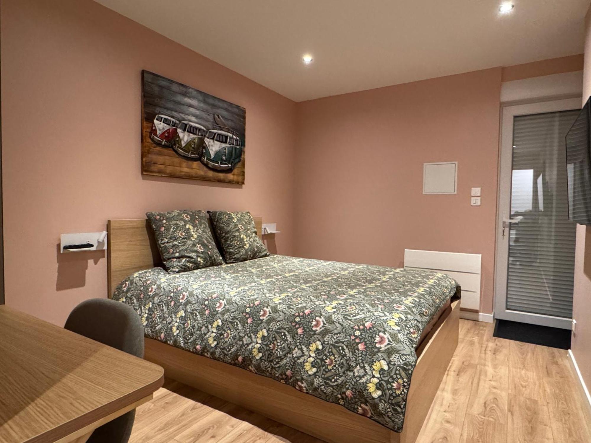 Loft Spa Reims-Fr 250M2 Privatifs, Piscine Interieure Chauffee, Spa Et Parking Εξωτερικό φωτογραφία